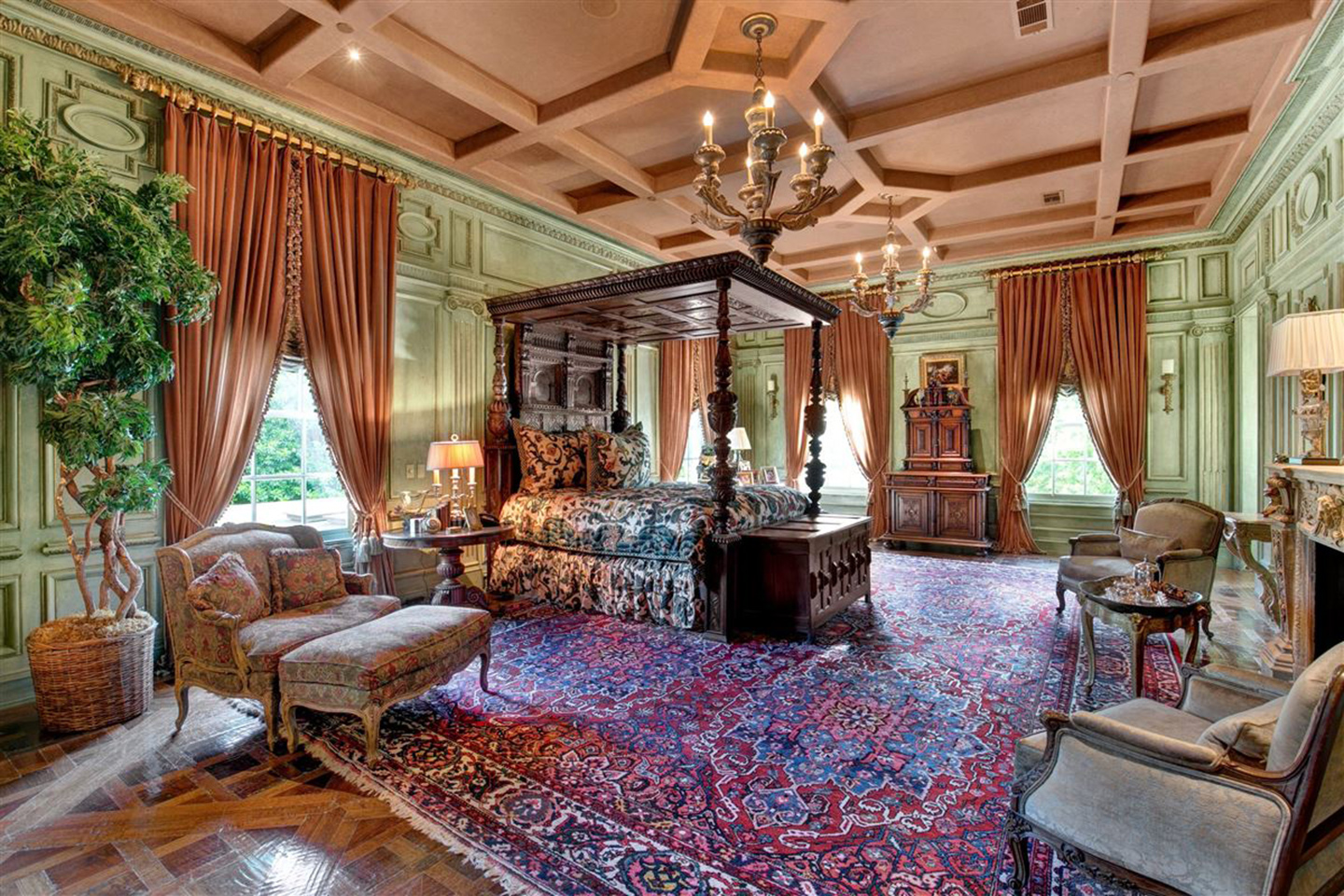 10777 Strait, Dallas, TX