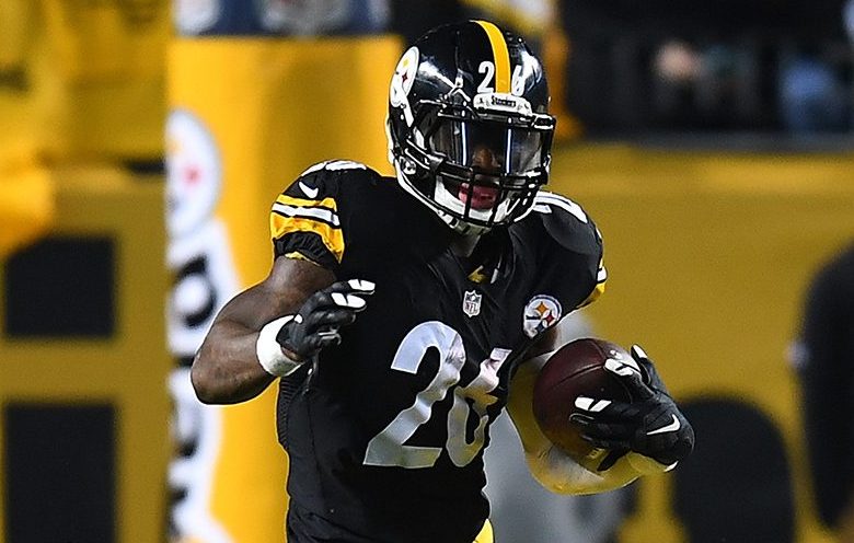 The Top Fantasy Football Players and the Leagues They Play In