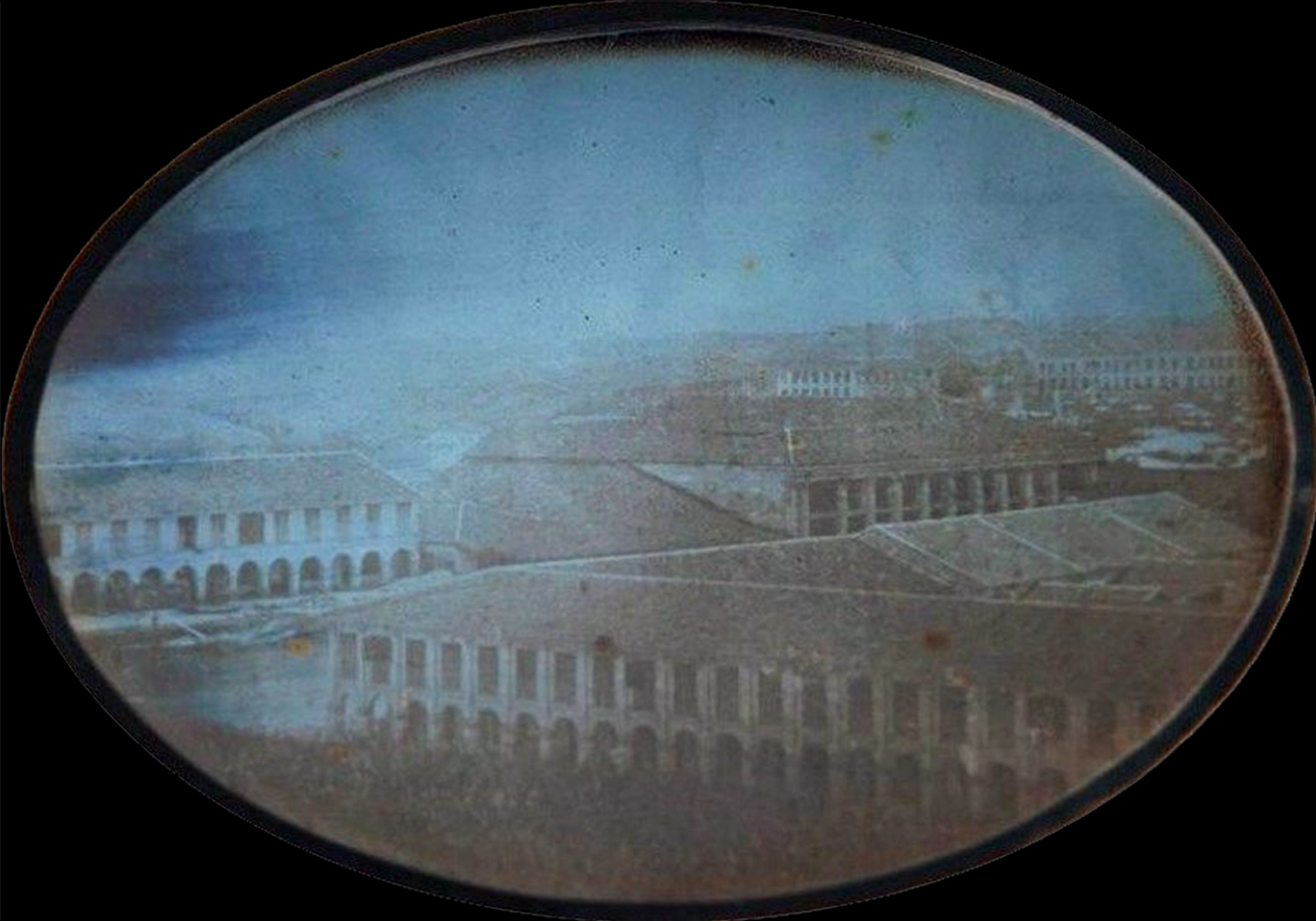 Oldest photos of cities around the world