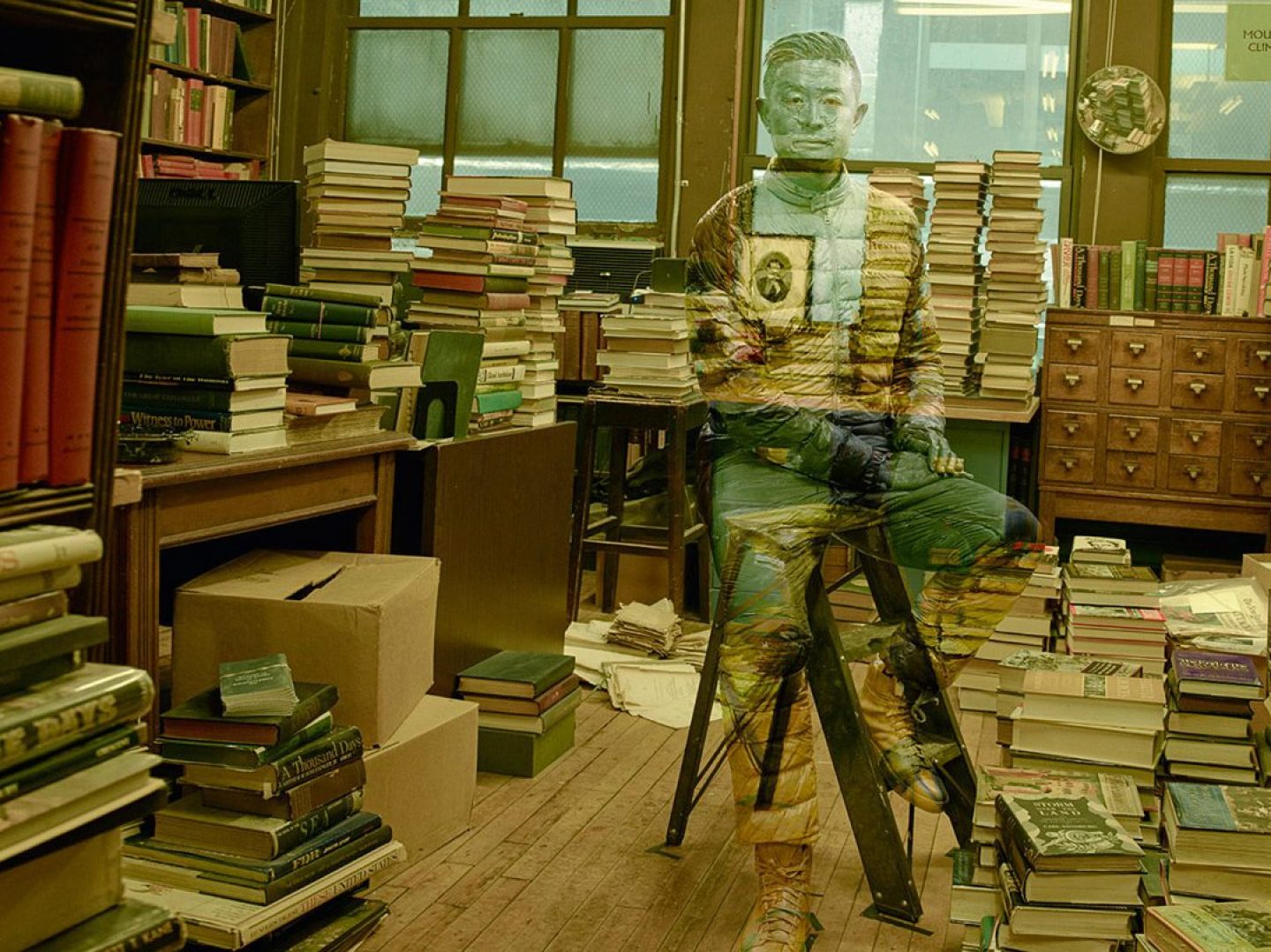 Annie Leibovitz Liu Bolin Mocler Ad Campaign