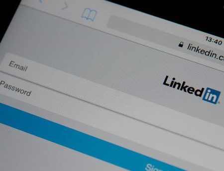 Self-Help Poetry, Dubbed Broetry, Has Taken Over LinkedIn