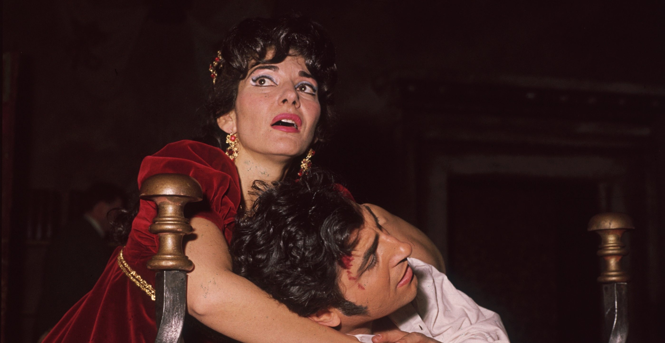 January 1964:  Soprano Maria Callas (1923 - 1977) with Renato Cioni in Franco Zeffirelli's production of 'Tosca' at Covent Garden, London.  (Photo by Moore/Fox Photos/Getty Images)