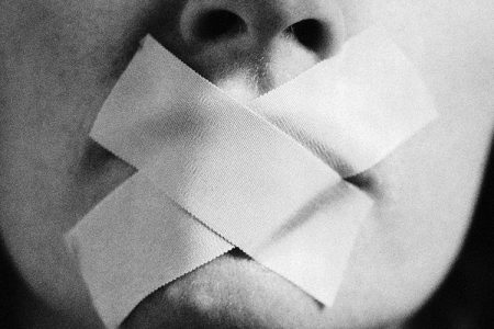 Why Do We Not Live in a Utopia of Public Discourse?