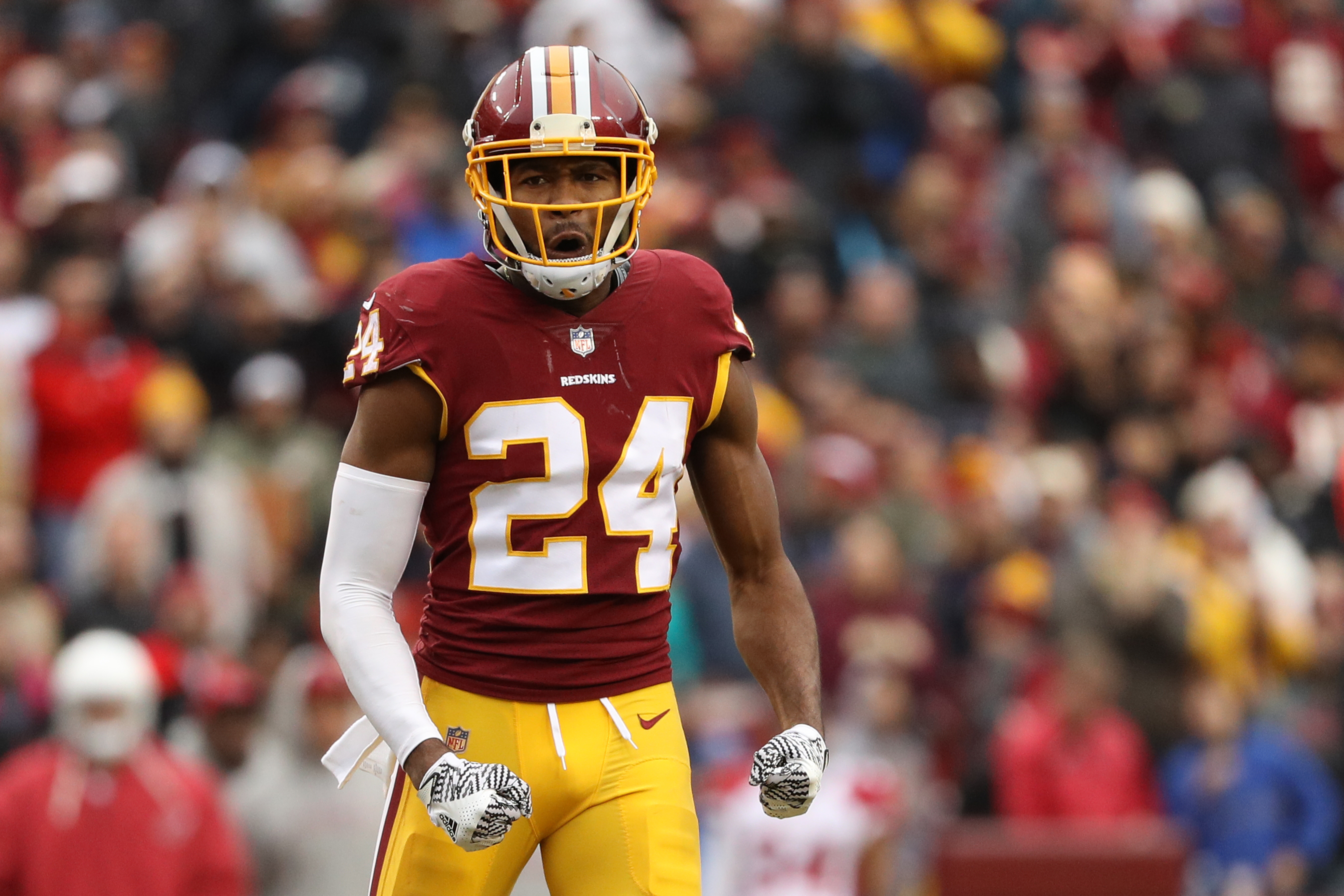 Cornerback Josh Norman #24 of the Washington Redskins reacts after a play in the fourth quarter against the Arizona Cardinals. (Photo by Patrick Smith/Getty Images)