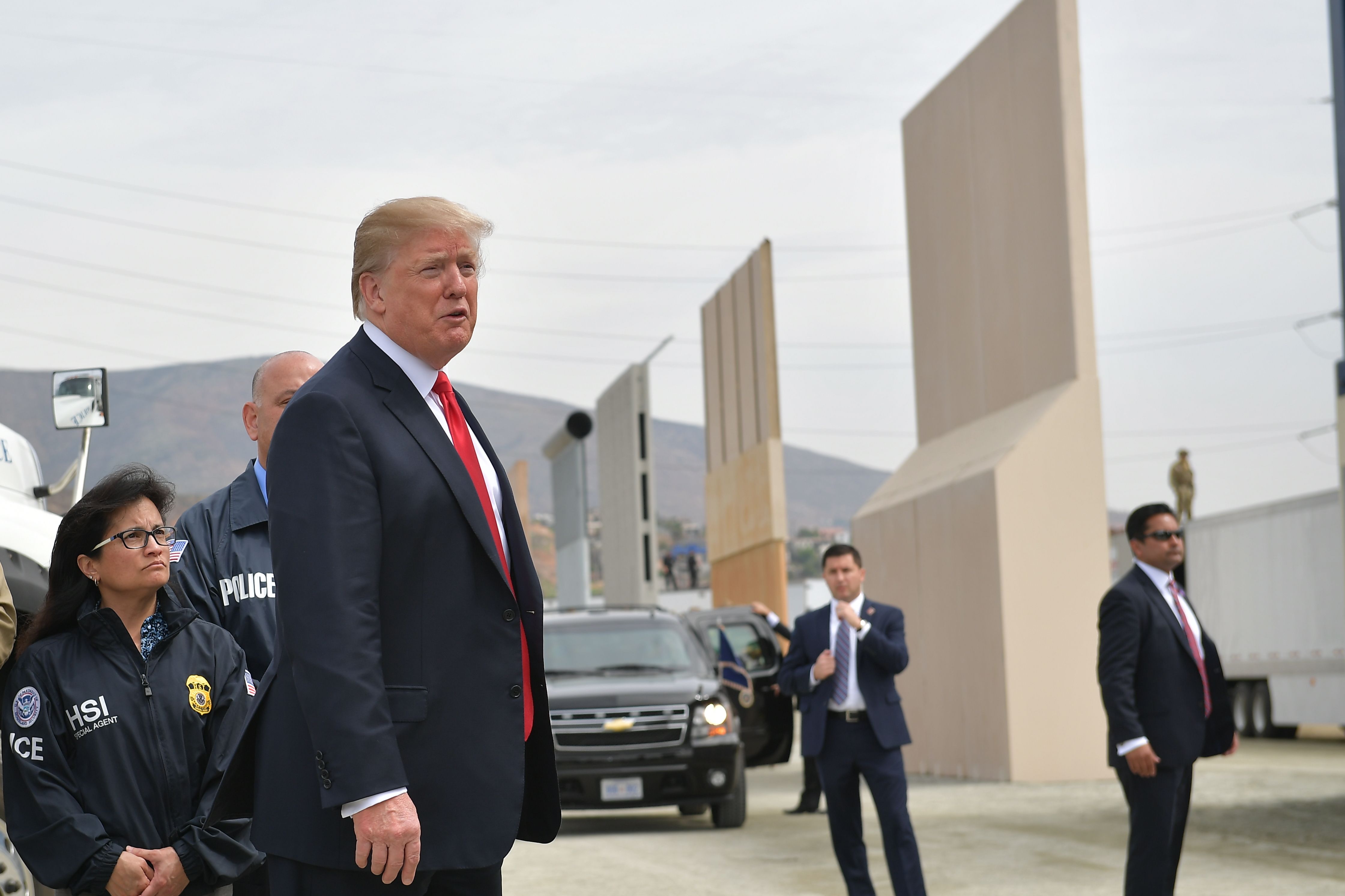 border wall