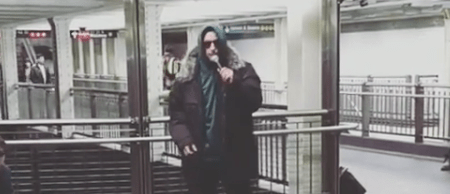 Adam Sandler in disguise, performing new songs in NYC (@thegreatkhanclan/Instagram)