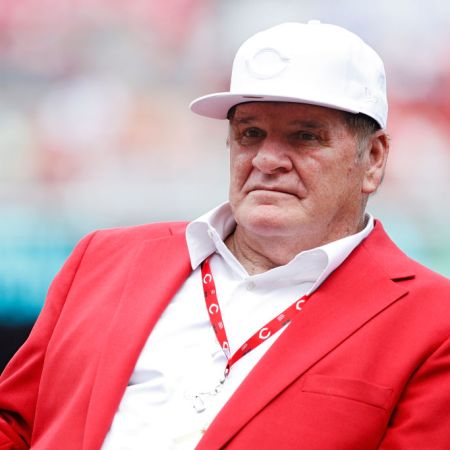 Pete Rose’s Estranged Wife Says the Hit King Is Still a Big-Time Gambler