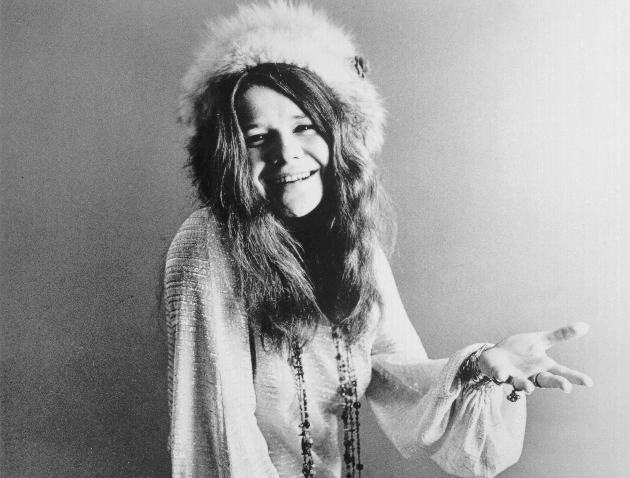 Chelsea Hotel Doors of Dylan, Joplin, Warhol and Others Up for Auction