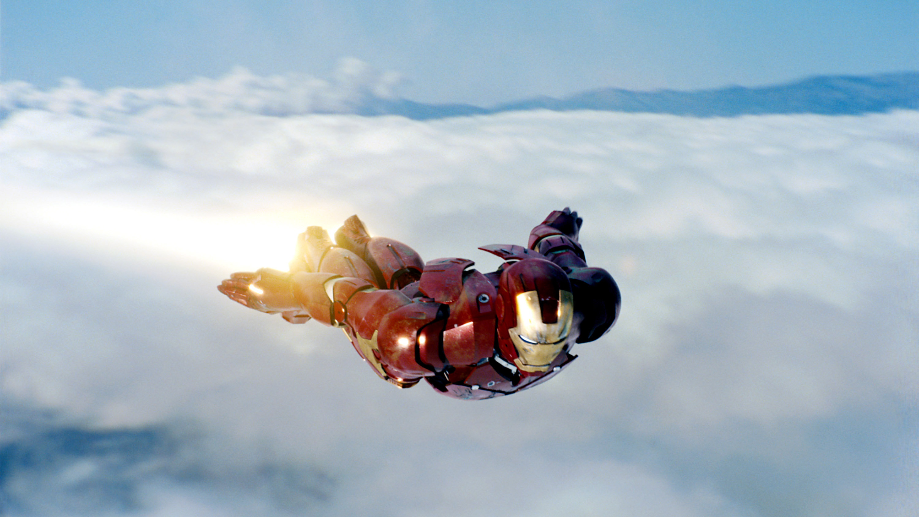 Robert Downey Jr. in IRON MAN ©Paramount/Courtesy Everett Collection