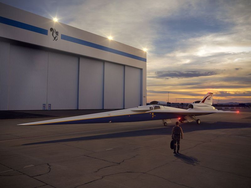 supersonic plane