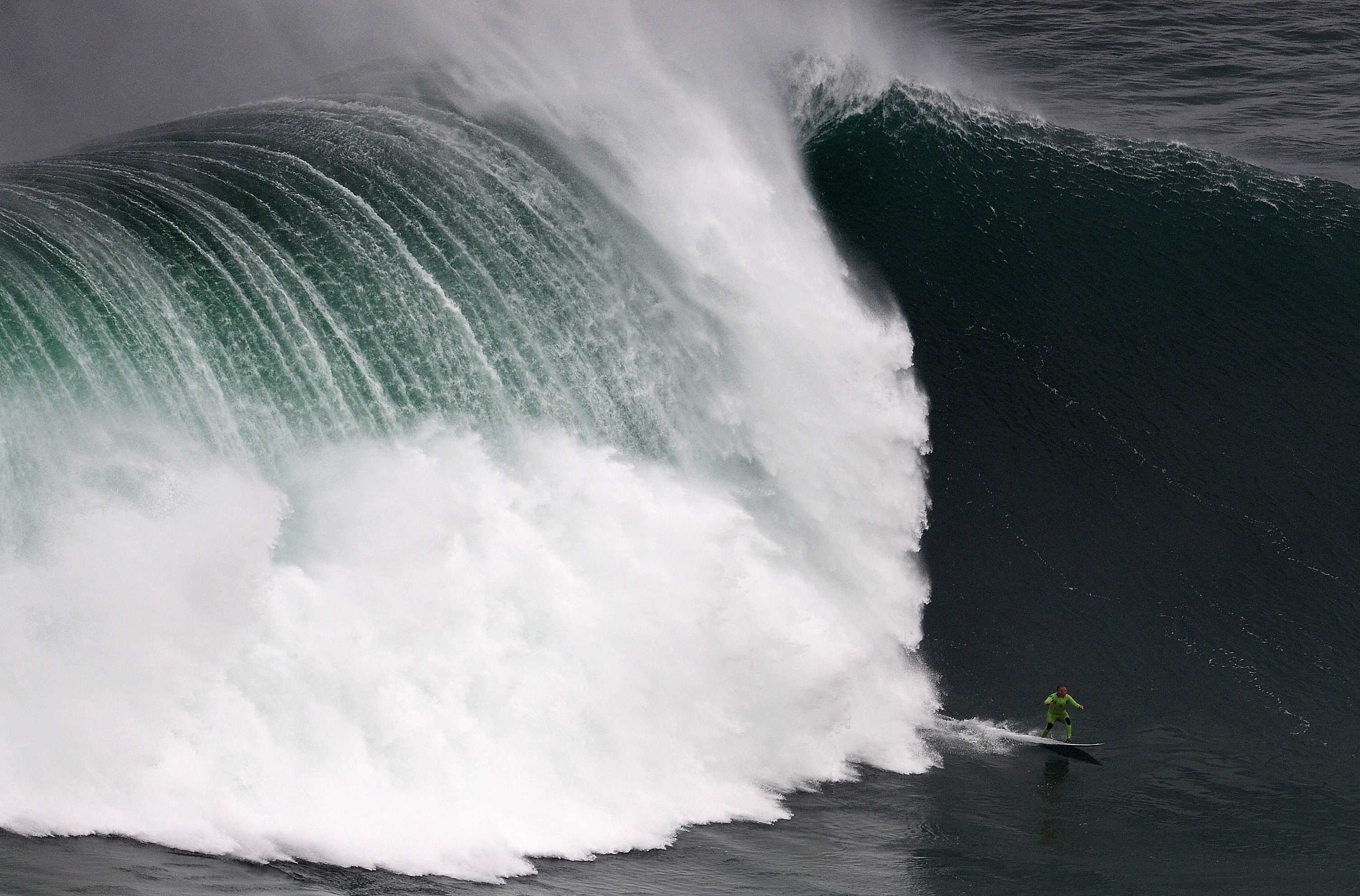 surfing