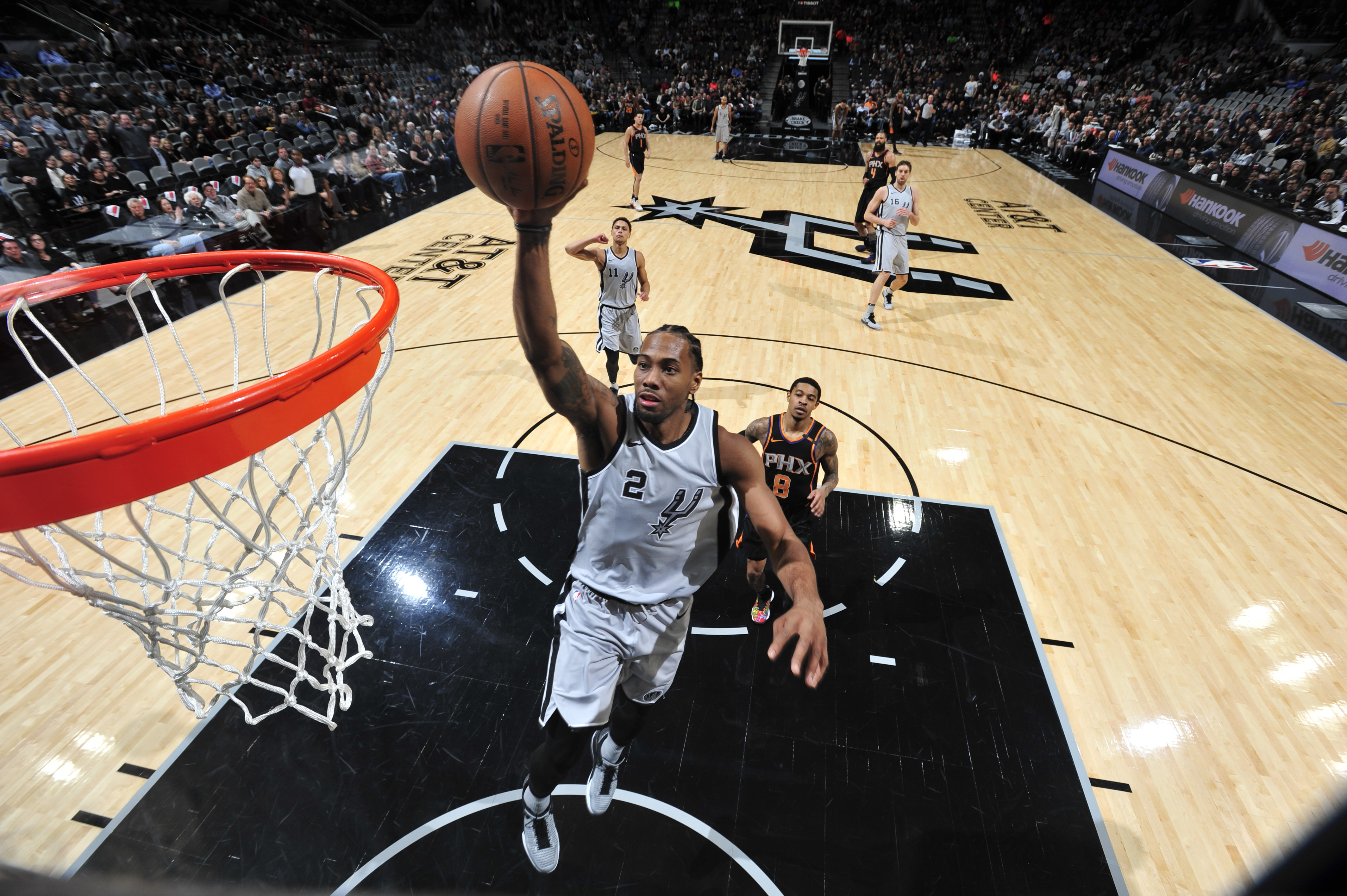 Kawhi Leonard