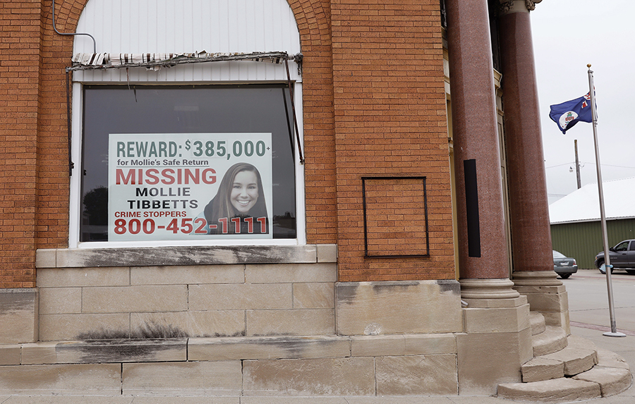 mollie tibbetts