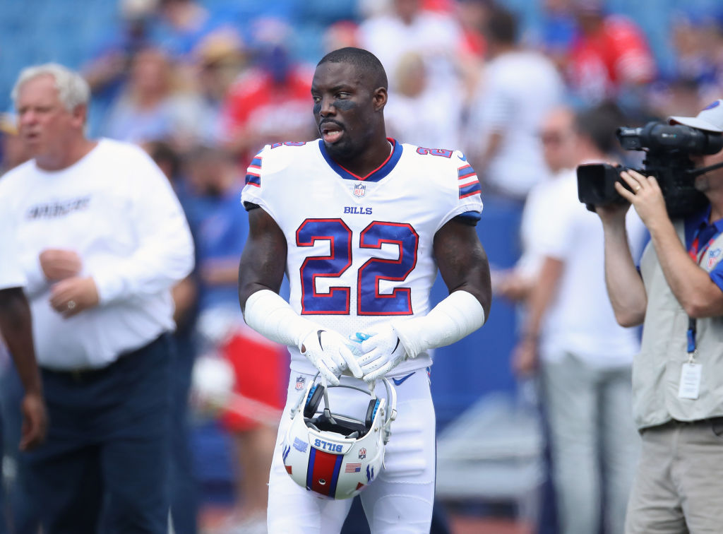 BUFFALO, NY - SEPTEMBER 16: Vontae Davis #22 of the Buffalo Bills during pre-game warmups prior to the start of NFL game action against the Los Angeles Chargers at New Era Field on September 16, 2018 in Buffalo, New York. (Photo by Tom Szczerbowski/Getty Images)