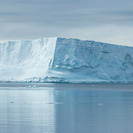 Melting Glaciers Tied to Ecotourism — and Peril