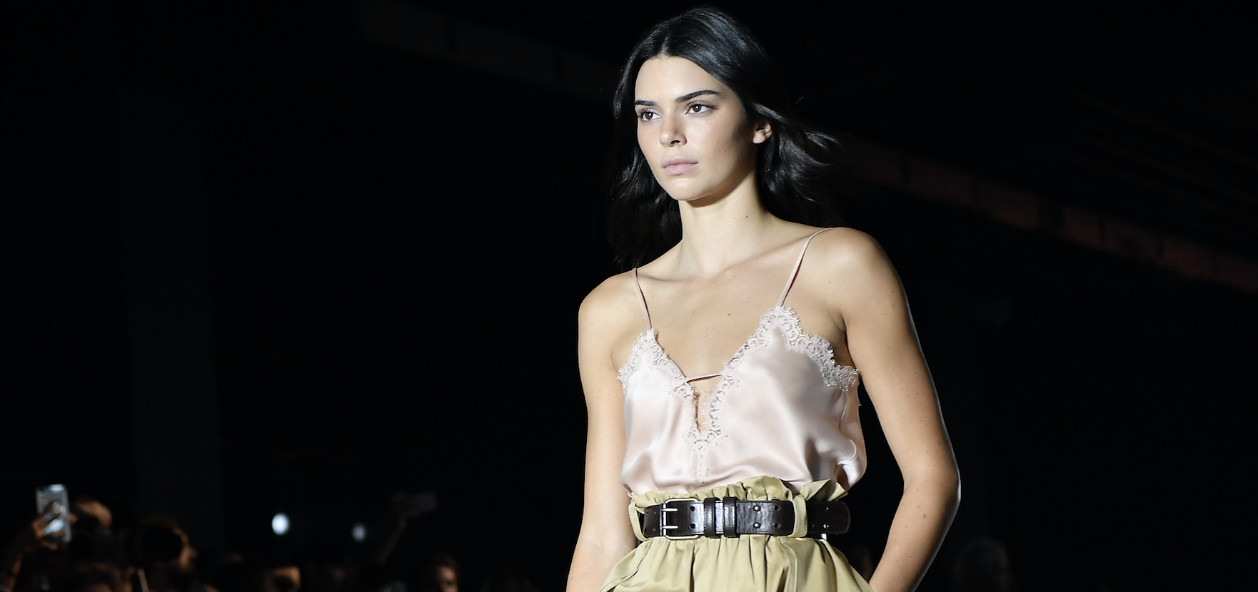 Kendall Jenner walks the runway at the Alberta Ferretti show during Milan Fashion Week Spring/Summer 2019 on September 19, 2018 in Milan, Italy. (Photo by Jacopo Raule/Getty Images)