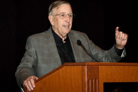 Retired sportscaster and VSiN (Vegas Stats & Information Network) managing editor and lead host Brent Musburger speaks before unveiling the VSiN broadcasting studio at the South Point Hotel & Casino sports book on February 3, 2017 in Las Vegas, Nevada. (Photo by Ethan Miller/Getty Images)