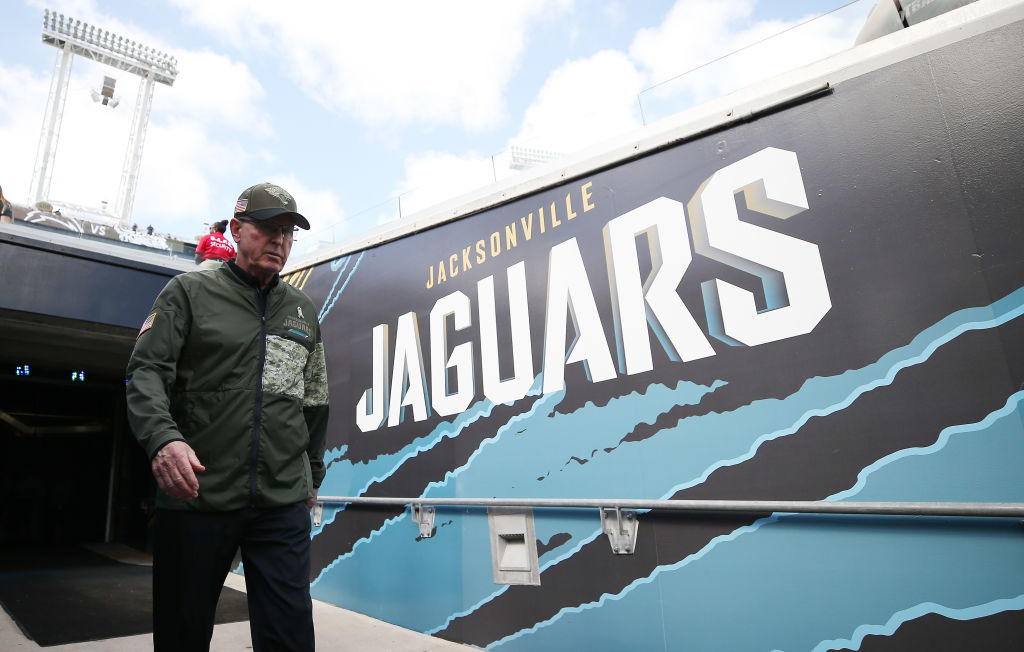 JACKSONVILLE, FL - NOVEMBER 12:  Jacksonville Jaguars executive VP of football operations, Tom Coughlin walks to the field prior to the start of their game against the Los Angeles Chargers at EverBank Field on November 12, 2017 in Jacksonville, Florida.  (Photo by Logan Bowles/Getty Images)