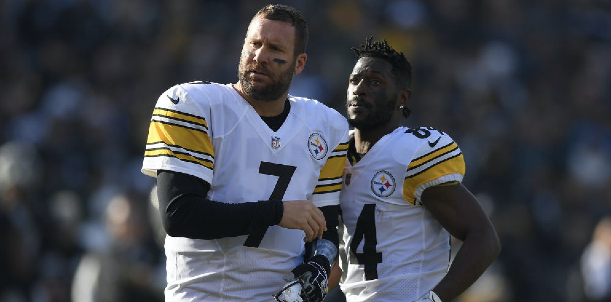 OAKLAND, CA - DECEMBER 09: Antonio Brown #84 and Ben Roethlisberger #7 of the Pittsburgh Steelers looks on against the Oakland Raiders during the first half of their NFL football game at Oakland-Alameda County Coliseum on December 9, 2018 in Oakland, California. (Photo by Thearon W. Henderson/Getty Images)