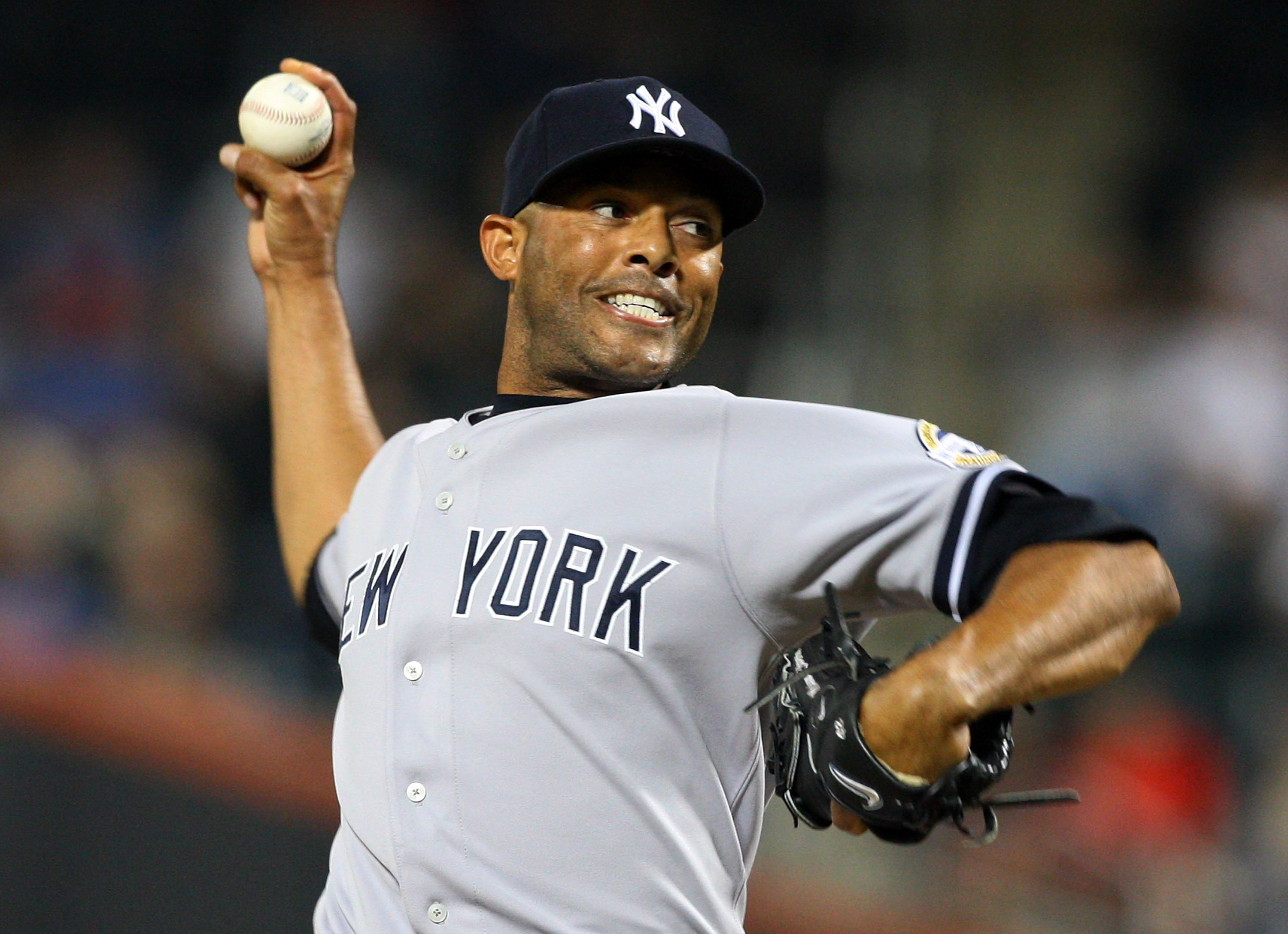 NEW YORK - JUNE 28: Mariano Rivera #42 of the New York Yankees pitches against the New York Mets on June 28, 2009 at Citi Field in the Flushing neighborhood of the Queens borough of New York City. (Photo by Jim McIsaac/Getty Images)
