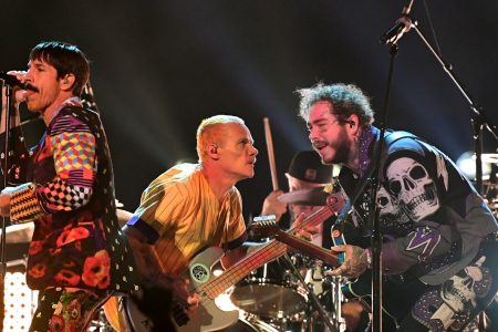 (L-R) Flea, Anthony Kiedis, and Chad Smith of Red Hot Chili Peppers perform onstage with Post Malone during the 61st Annual GRAMMY Awards at Staples Center on February 10, 2019 in Los Angeles, California.  (Photo by Emma McIntyre/Getty Images for The Recording Academy)