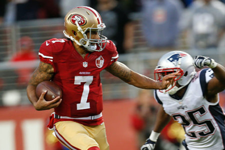 SANTA CLARA, CA - NOVEMBER 20: Colin Kaepernick #7 of the San Francisco 49ers scrambles during the game against the New England Patriots at Levi Stadium on November 11, 2016 in Santa Clara, California. The Patriots defeated the 49ers 30-17. (Photo by Michael Zagaris/San Francisco 49ers/Getty Images)
