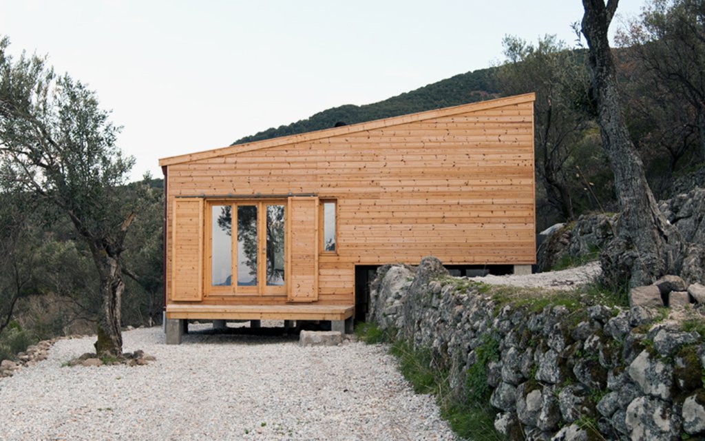 A Remote Greek Cabin That Accepts Bartering for Payment