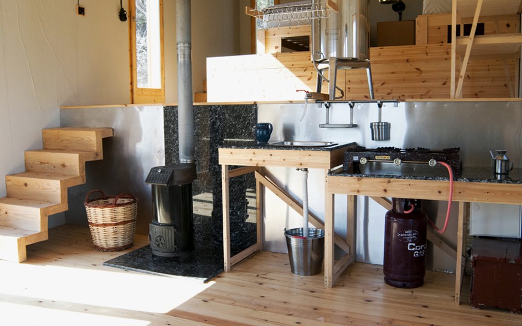 A Remote Greek Cabin That Accepts Bartering for Payment