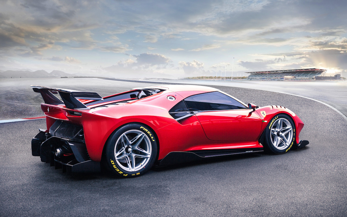 The P80/C seizes inspiration from the '60s. (Ferrari)