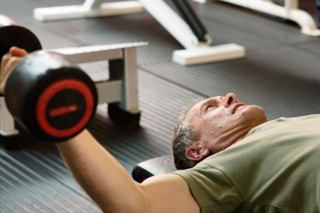 The Perfect 7-Step Weightlifting Routine for Healthier Aging