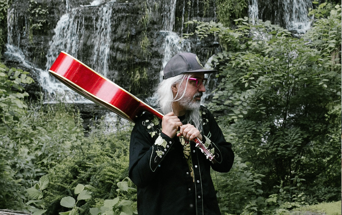 J Mascis covers Tom Petty just in time for spring. 