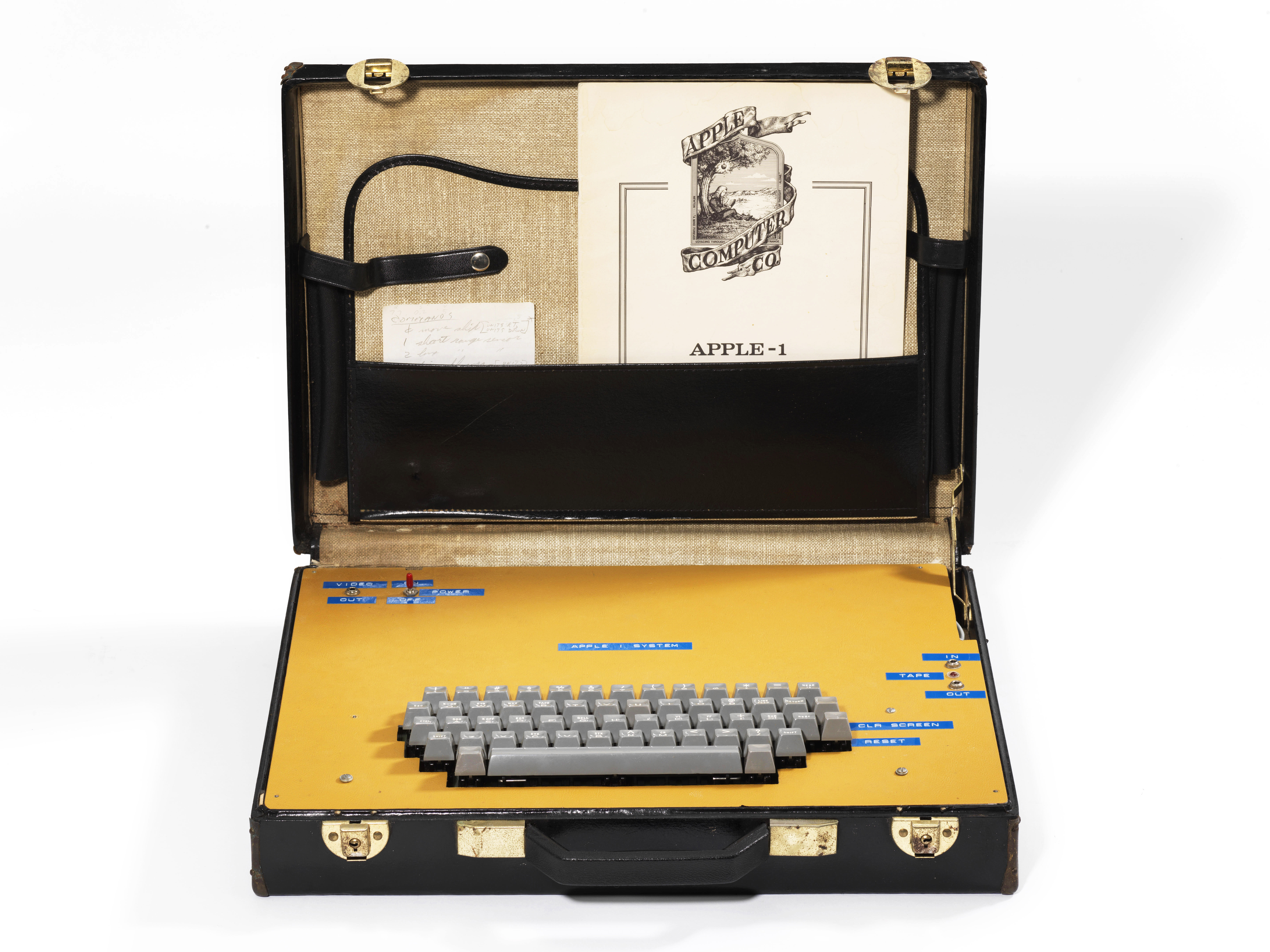 Apple-1
