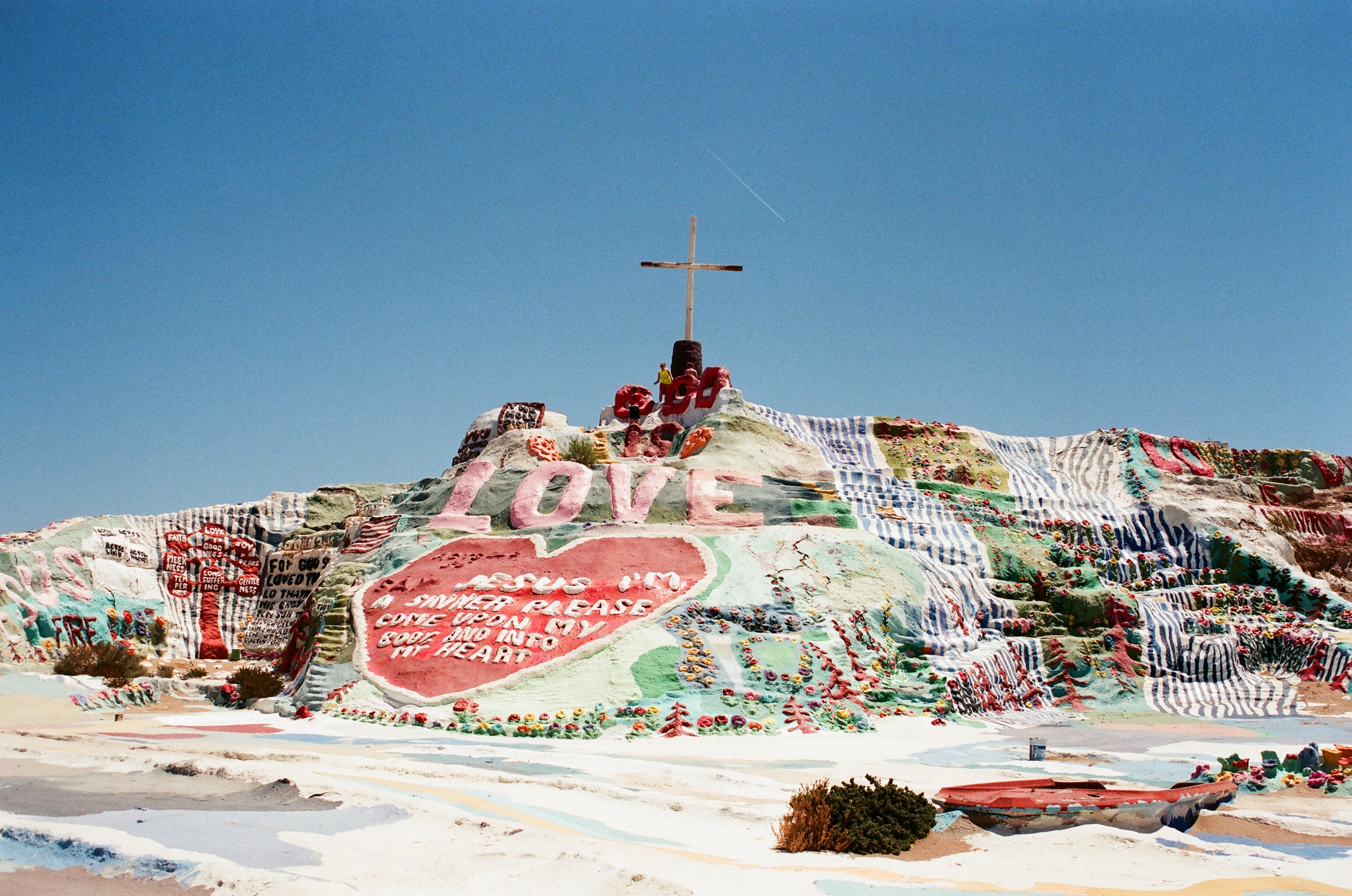 Salvation Mountain Road Trip California
