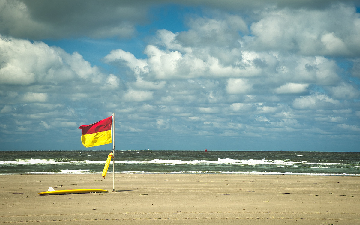 Which American Beaches Are Safe to Swim In?
