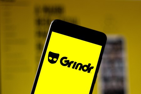 gay dating apps location