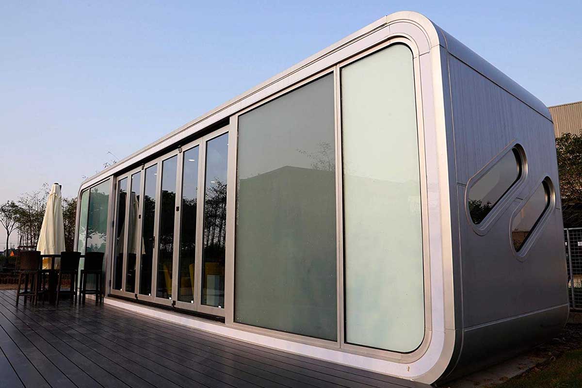 Saracen Outdoor Cabana