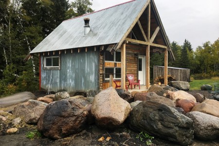 The new book "Cabin Porn: Inside" offers a glimpse inside a number of memorable homes.