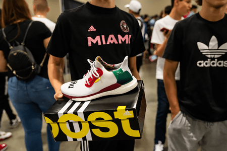 Sneaker Con DC