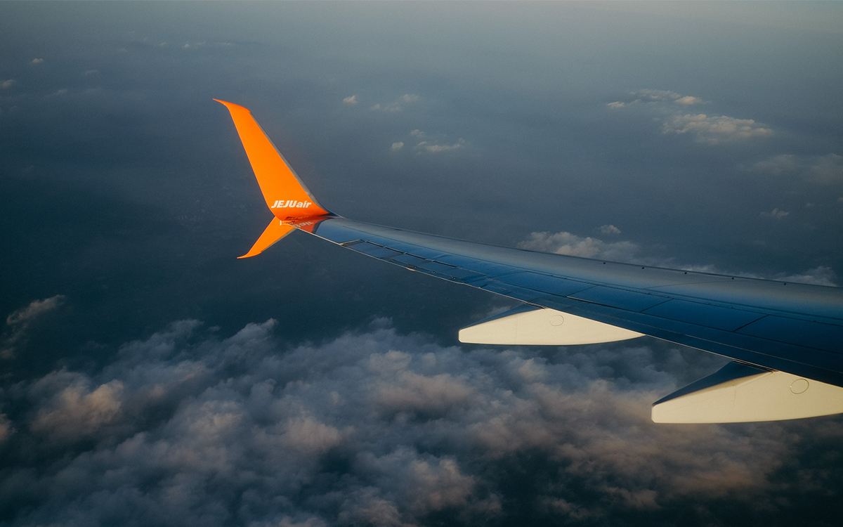 Flights from Japan to South Korea