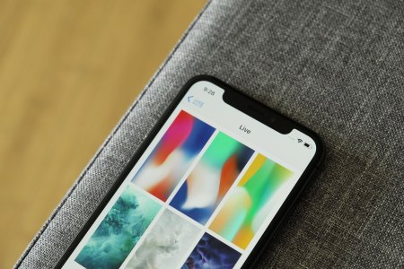 iPhone