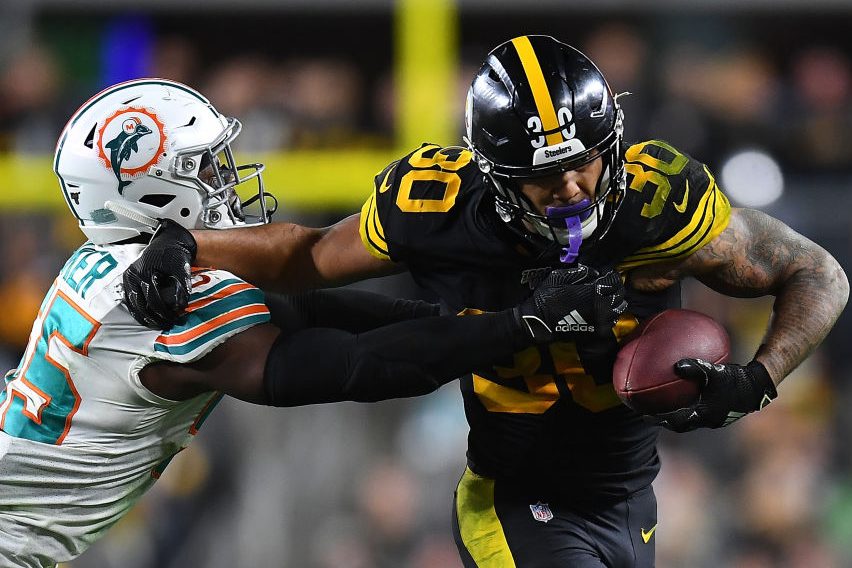 Steelers Avoid Embarrassing Loss to Dolphins on "Monday Night Football"