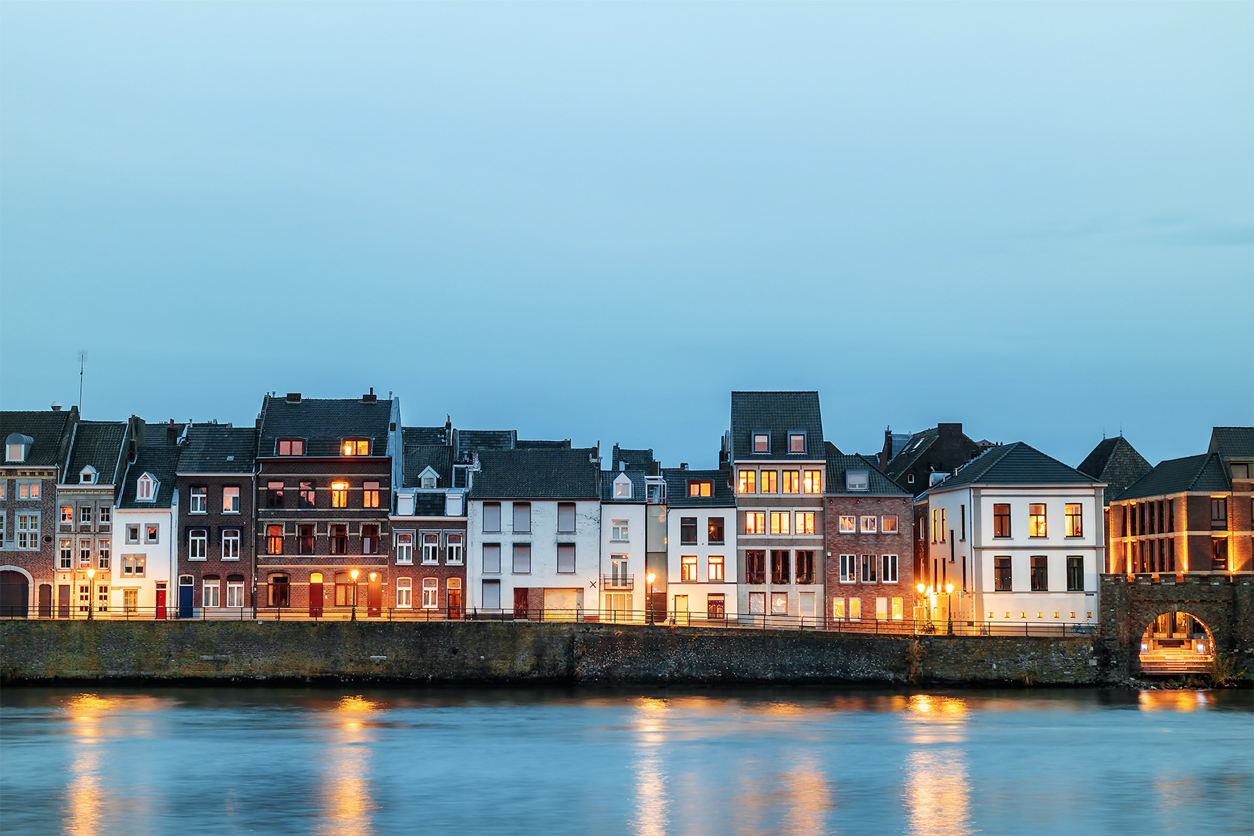 20. <strong>Maastricht, Netherlands</strong><br><strong>The skinny</strong>: 55% increase in bookings; hosting global art fair TEFAF next year<br><strong>Choicest digs:</strong> <a href="https://www.airbnb.com/rooms/9920596?source_impression_id=p3_1572464845_hni%2BVLBvN6d05sgk">Atmospheric Farmhouse</a>