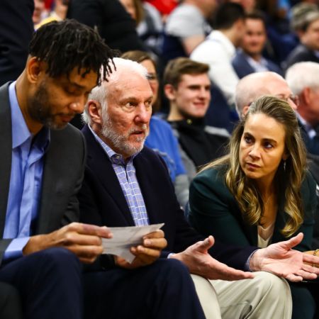 After Gregg Popovich Ejection, Spurs Go With Tim Duncan Over Becky Hammon