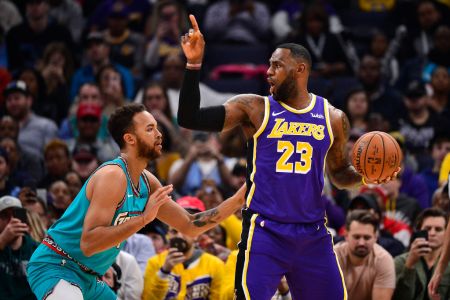 Lakers to Address Officiating of LeBron James With NBA