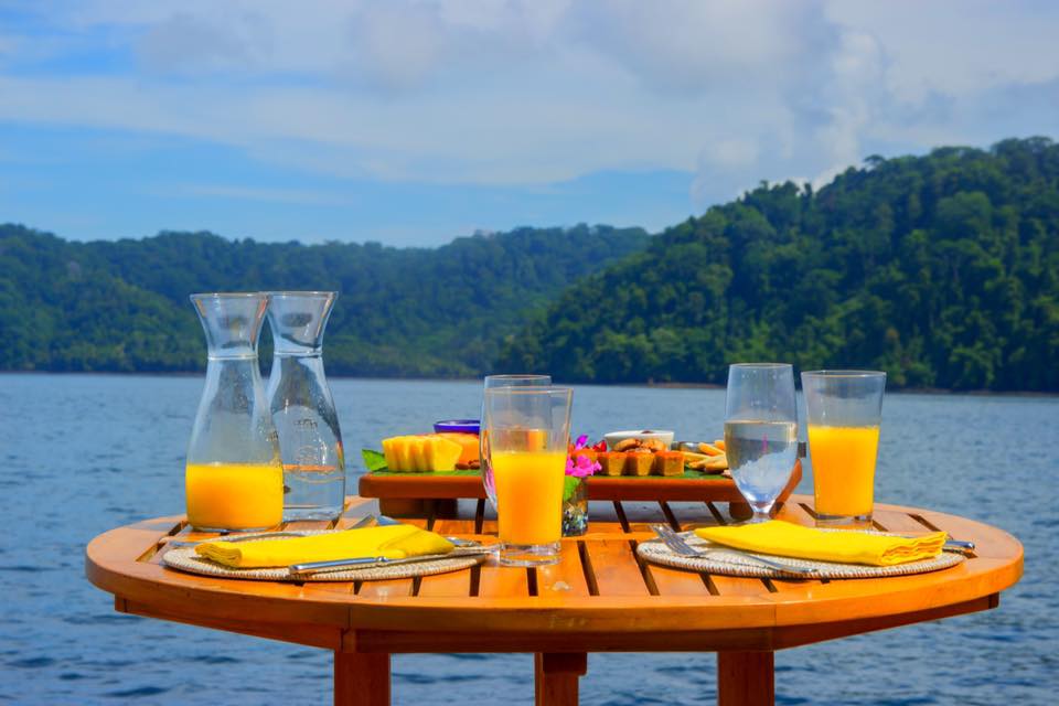 brunch playa cativo