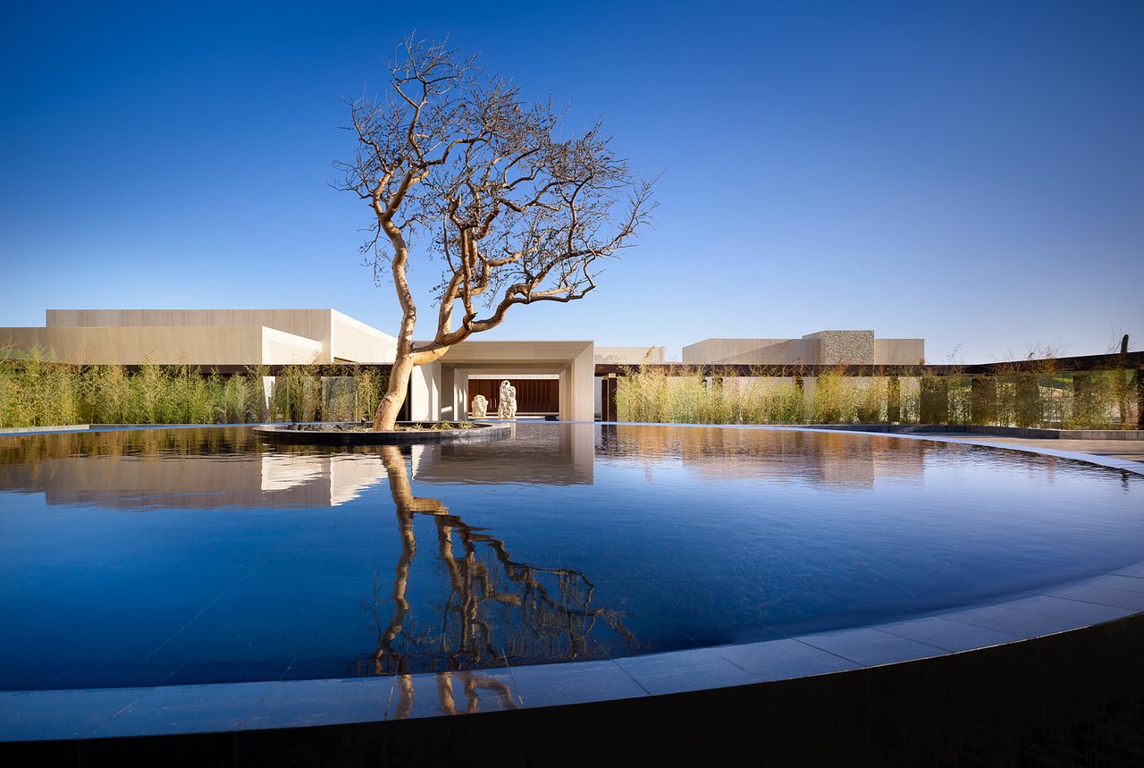 Review: The Nobu Los Cabos Brings Hollywood Glam to Baja