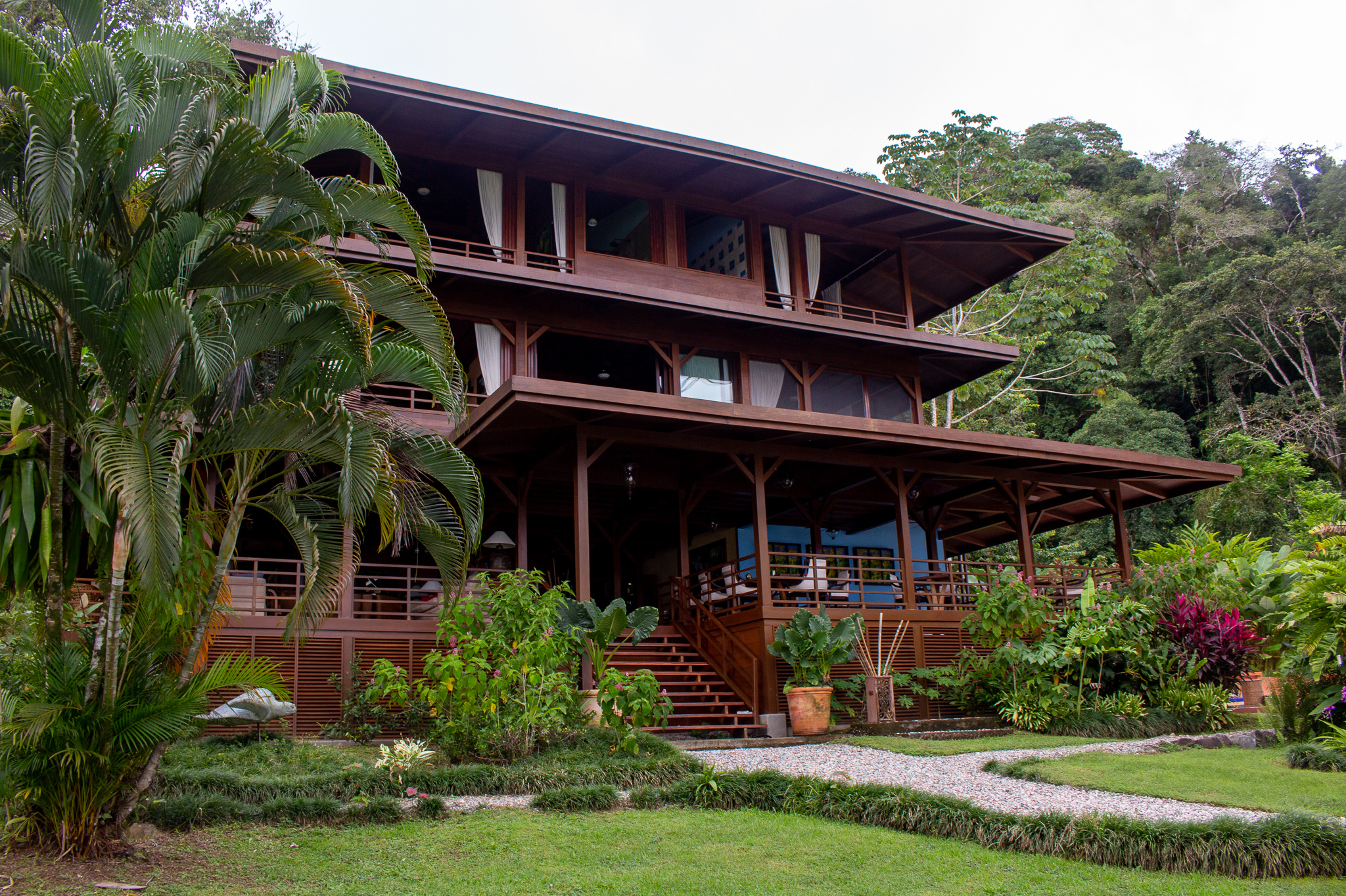 playa cativo lodge
