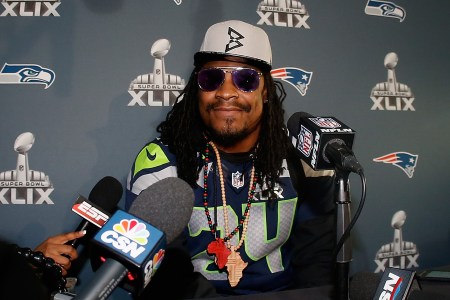marshawn lynch resigns seattle seahawks