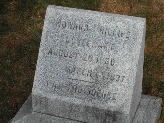 Lovecraft's grave