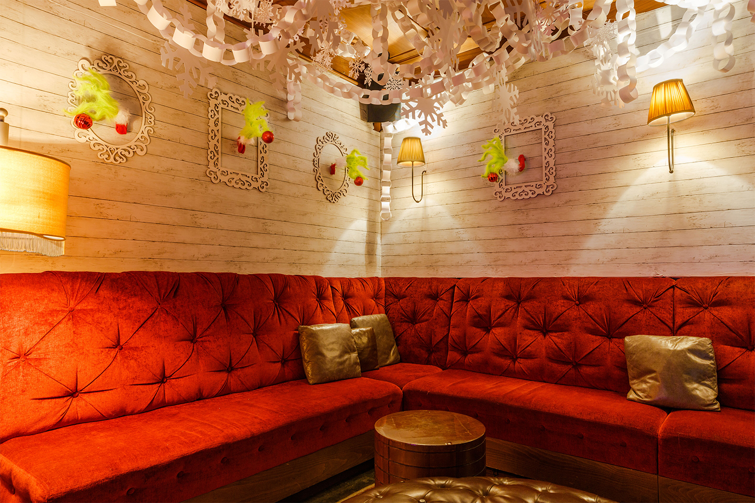The Holiday Movie Revival Pop-Up at Arthouse Hotel New York City